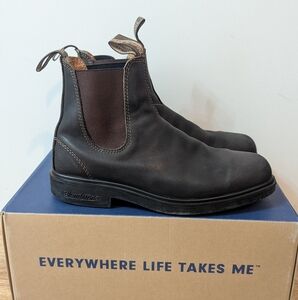 Blundstone dress #067